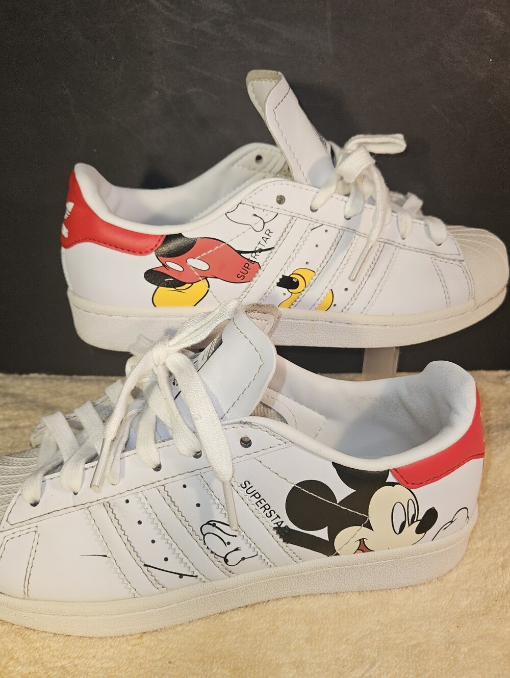Adidas Superstar Mickey Mouse FW2901 Mens 5.5 Women 6.5 Disney Sneakers White
